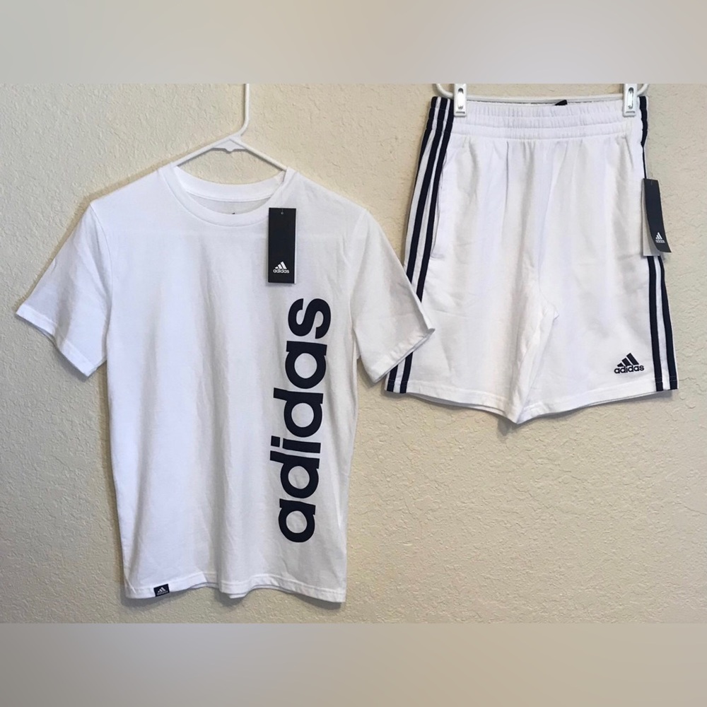 Brand New - Adidas Boys 2 Piece Set